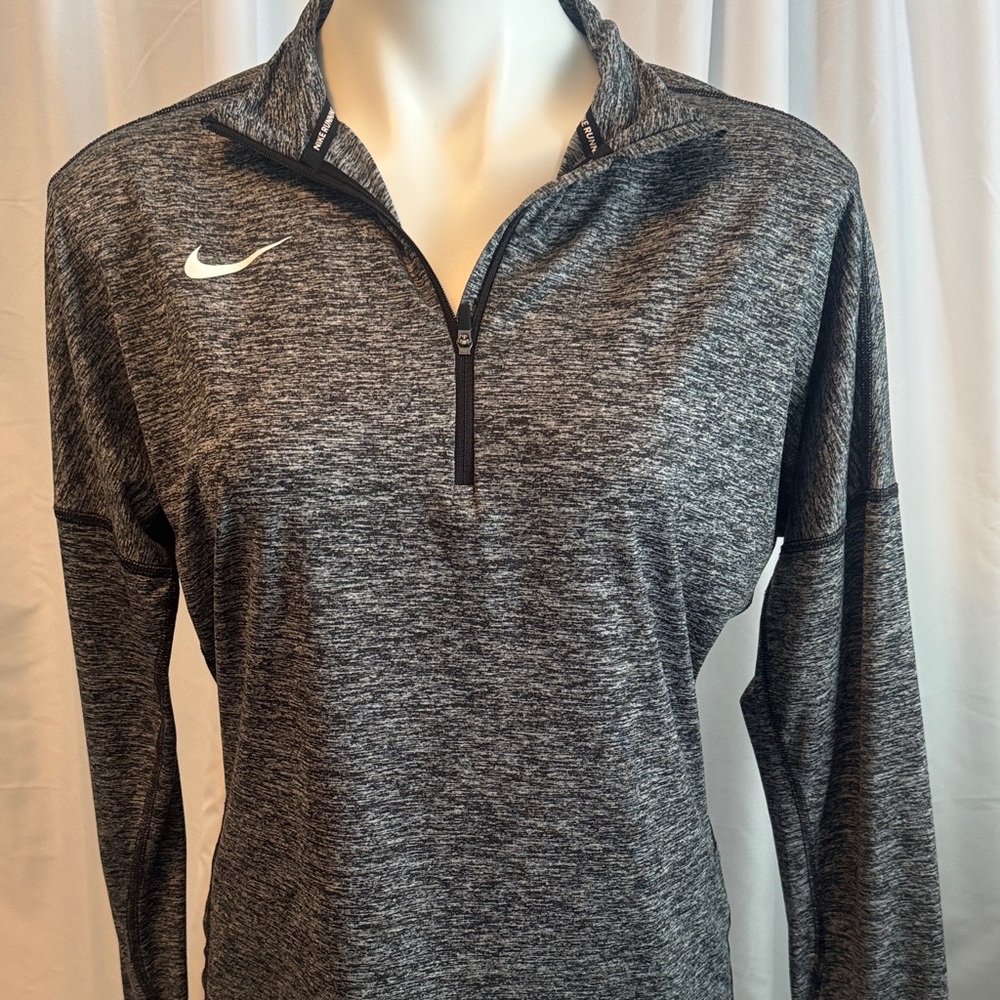 Nike Women's Black and Gray Quarter-Zip Sweatshirt